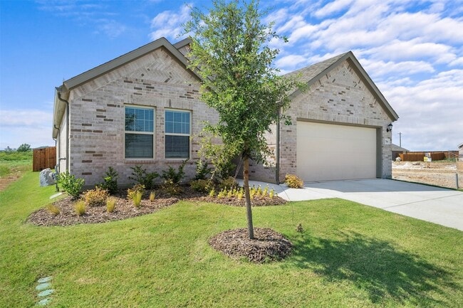 Building Photo - 7304 Phlox Dr Rental