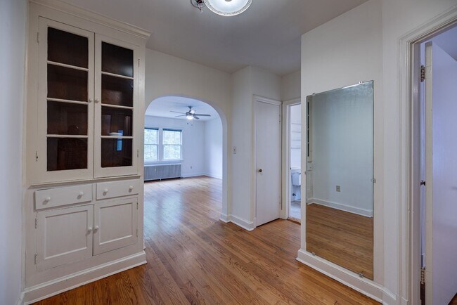 Photo - 2614 41st Street NW