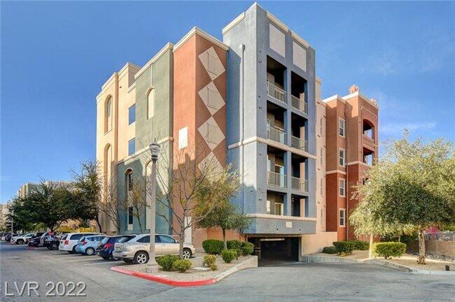 Photo - Luxury Guard-Gated Condo Near Las Vegas Blvd with Resort-Style Amenities!