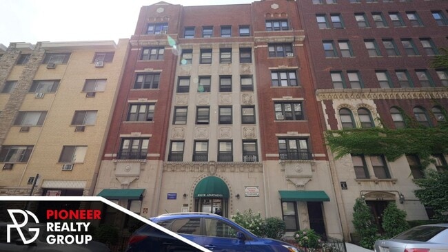 Building Photo - 425 W Roscoe St Unit 604