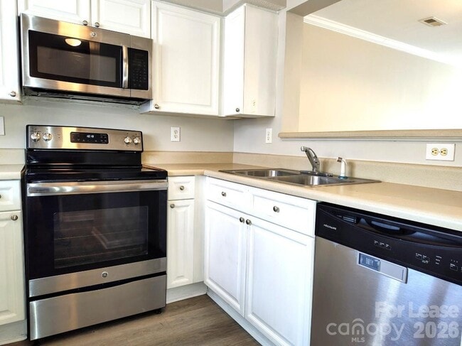 Photo - 4122 Melrose Club Dr