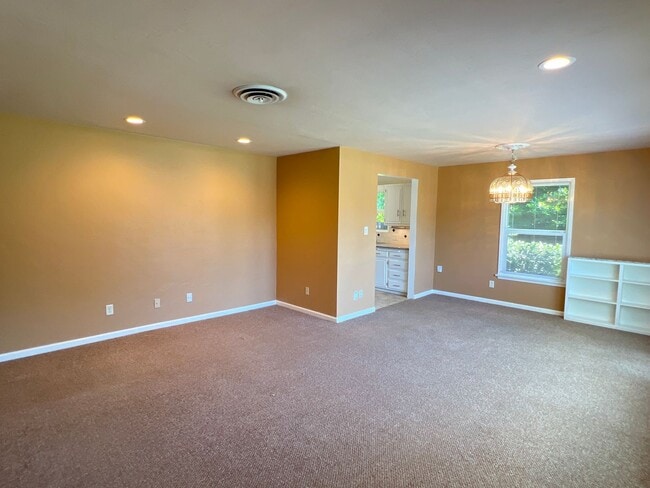 Photo - Central Bakersfield