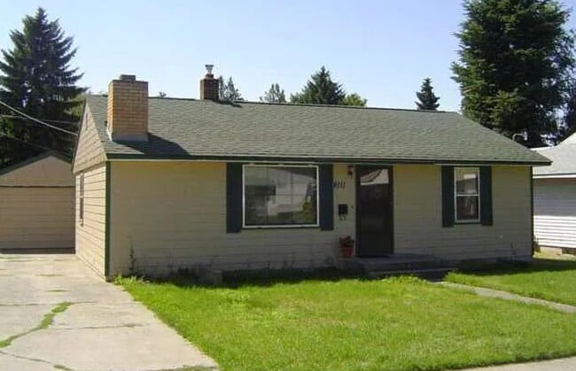 Photo - Move In Ready 3 Bed 1 Bath Rental