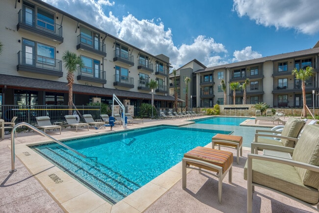 Photo - Citadel at Lookout