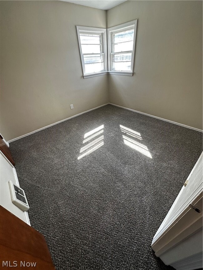 Photo - 1234 Sackett Ave