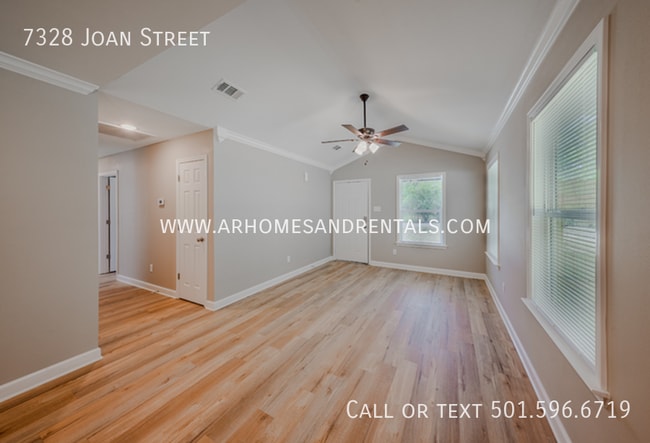 Photo - 7328 Joan St