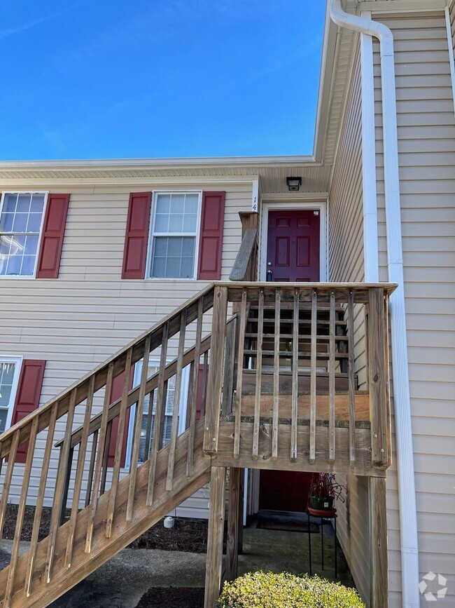 Building Photo - INDIAN LAKES Rental