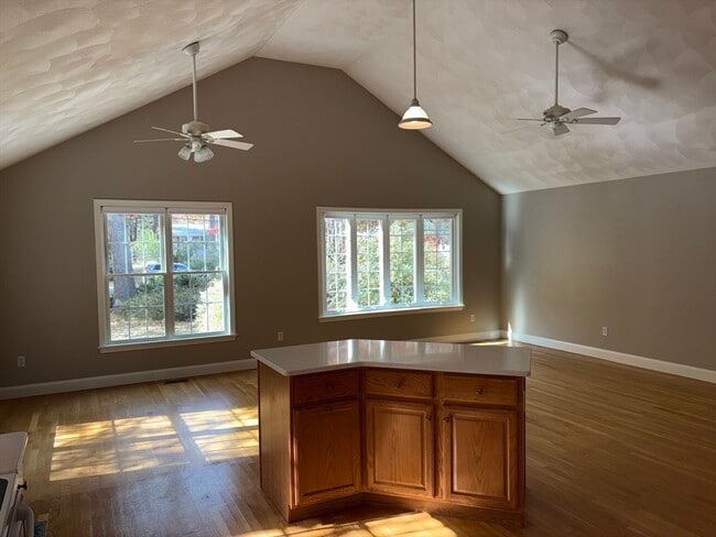 Photo - 13 Meadowbrook Rd