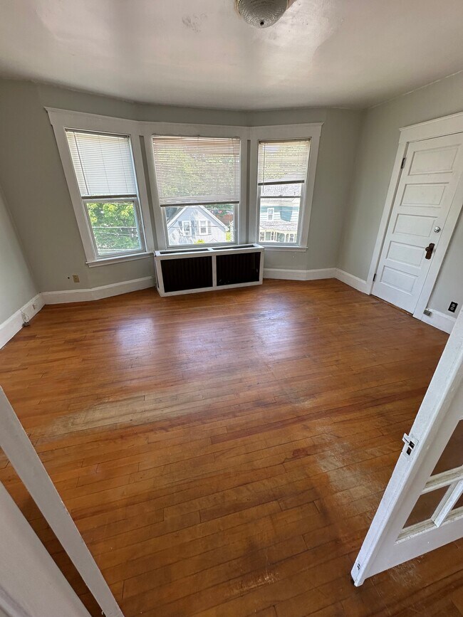 Photo - 213 Pine St Unit 3