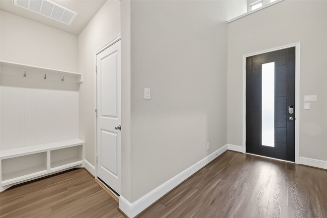 Photo - 3123 Lantana Trl