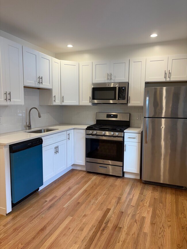 Photo - 15 Radnor Rd Apartment Unit 1