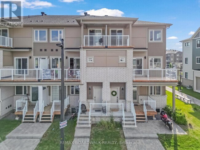 Photo - 210 Verulam St