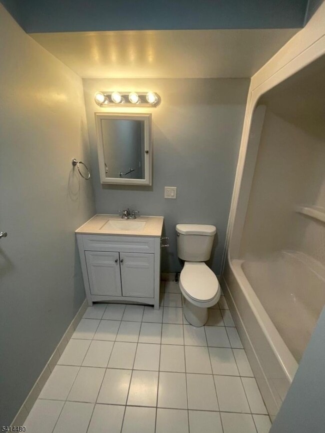 Photo - 64 Maple Ave