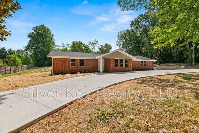 Building Photo - 144 Co Rd 575 Rental