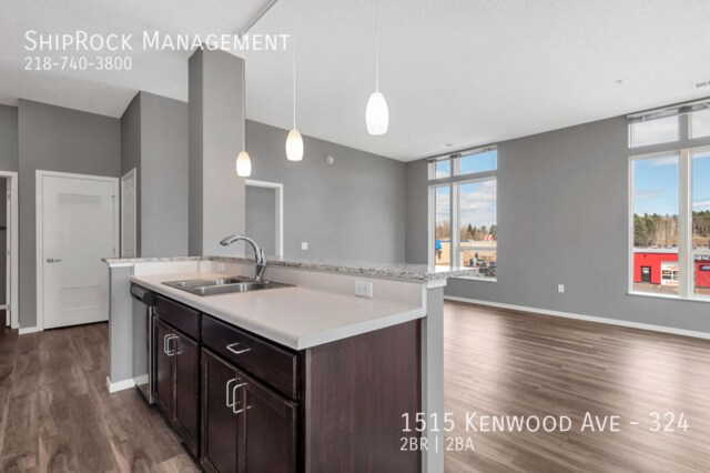 Photo - 1515 Kenwood Ave Unidad 324