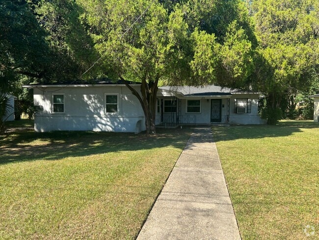Building Photo - 873 Campus Cir Unit 873 Campus Circle 2 Rental