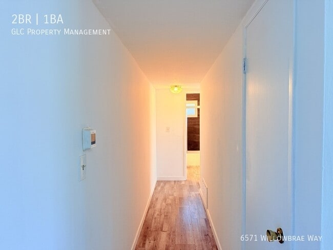 Photo - 6571 Willowbrae Way