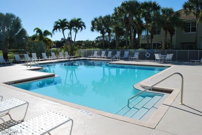 Photo - 1585 Winding Oaks Way Unit 203