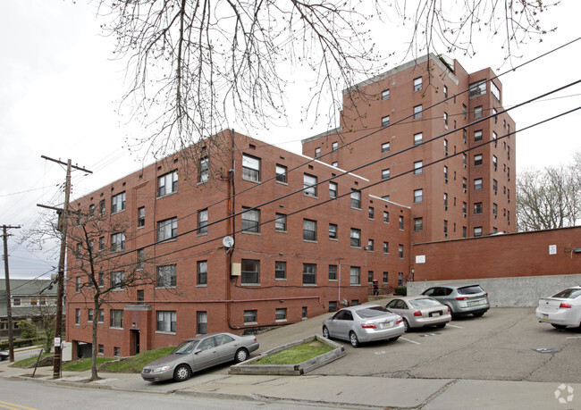 Building Photo - Avon Court Rental