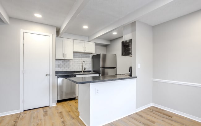 Photo - Reynoldsburg Pointe Townhomes