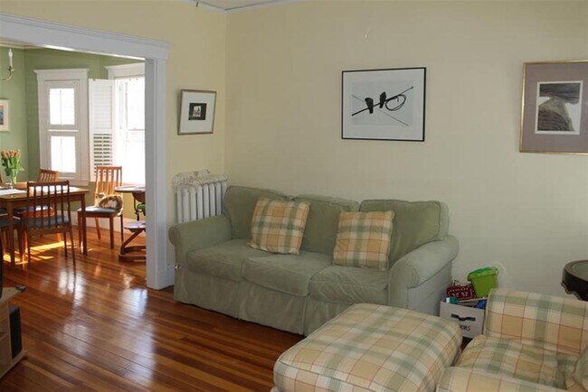 Photo - 25 Leonard St Unit 1