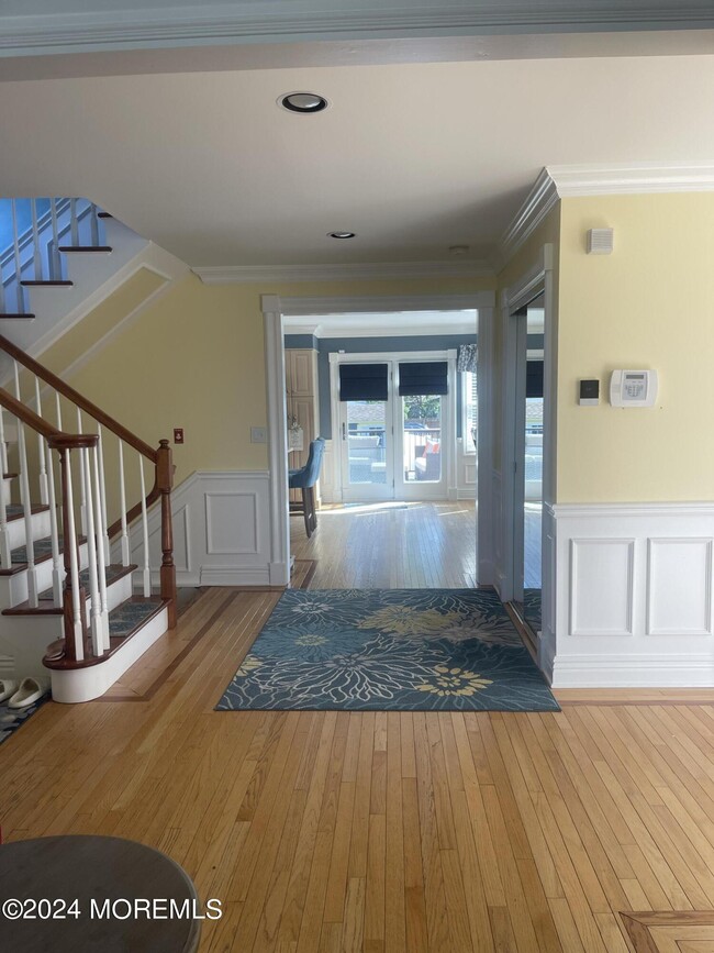 1409 River Rd