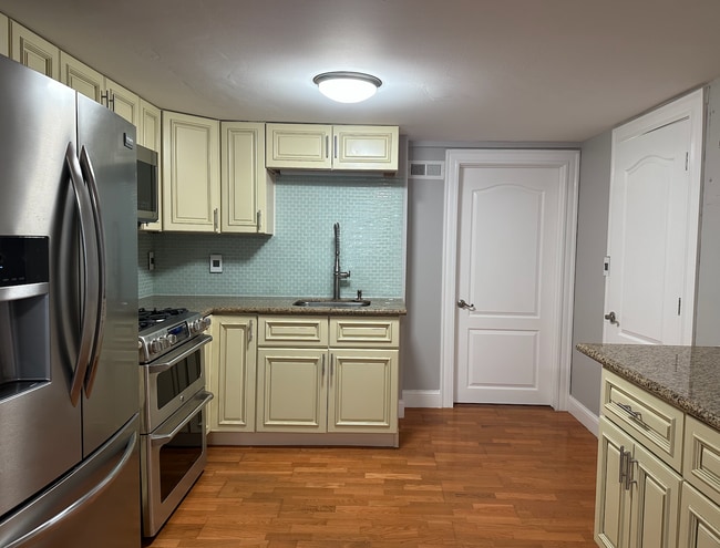 Photo - 23 Ward St Unit 1