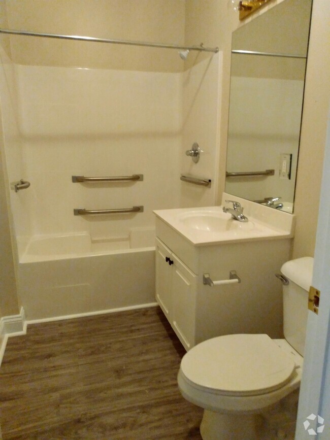 Building Photo - 824 Howell Trce Rental
