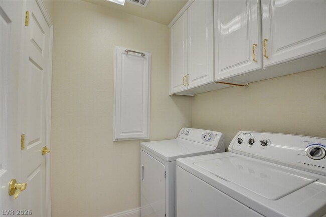 Photo - 10916 Carberry Hill St