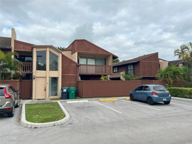 Building Photo - 6211 SW 116th Pl