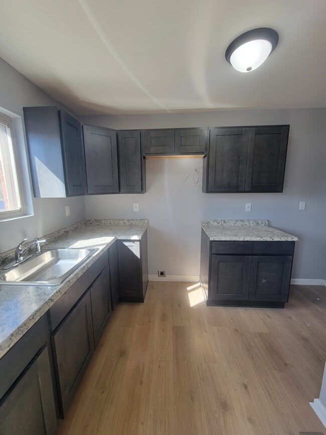 Photo - 1816-1816 N James H McGee Blvd Unit C