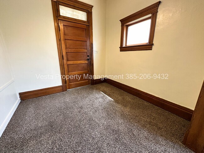 2223 Jefferson Ave