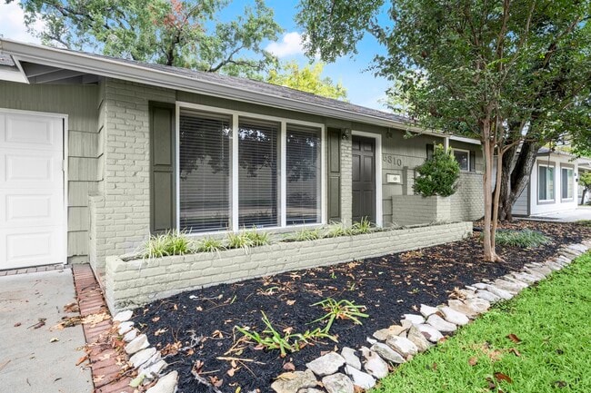 Photo - 5310 Windswept Ln