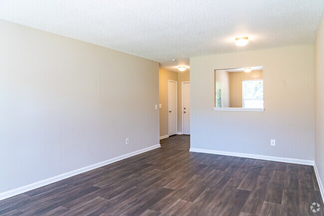 17 - Maple Ridge Apartments