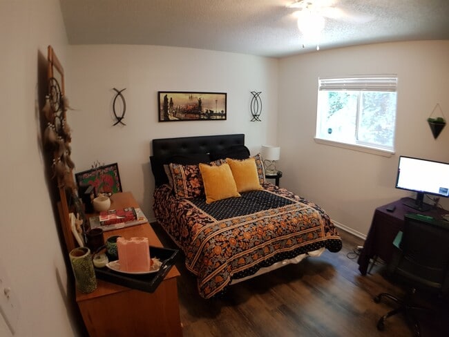 Photo - 1510 Rockdale Cir