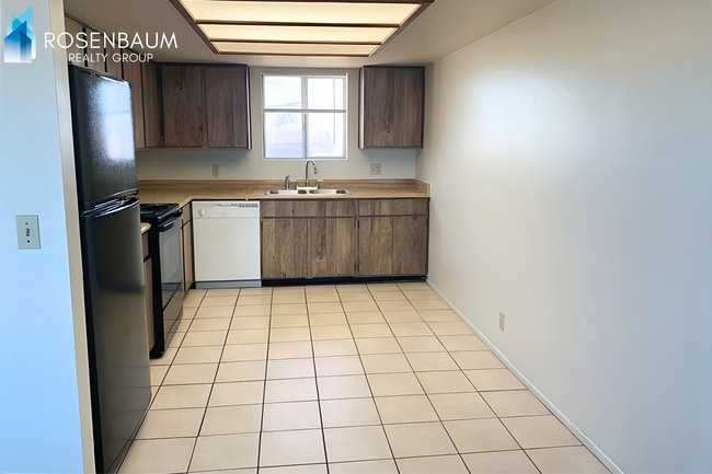 Photo - Charming 2-bedrooms, 1-bath upstairs apartment in Prescott Valley!