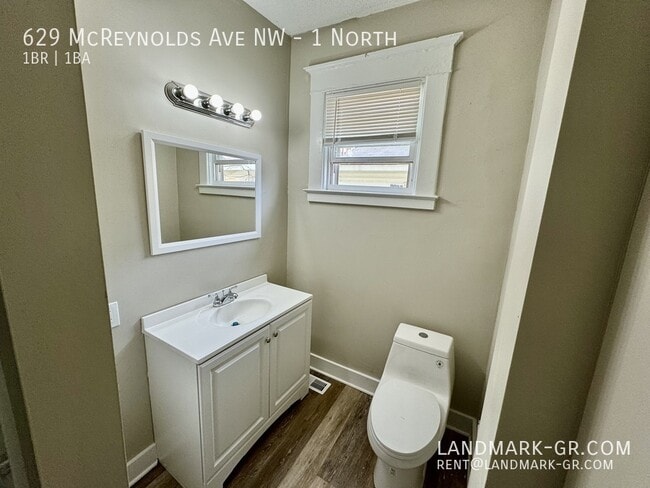 Photo - 629 Mc Reynolds Ave NW Unit 1 North