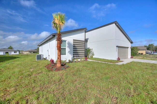 Photo - Newly built! Modern, energy efficient home...