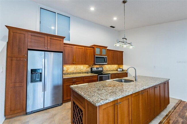 Photo - 6435 92nd Pl N