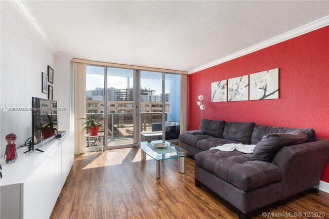 Building Photo - 401 69th St Unit 406 Rental