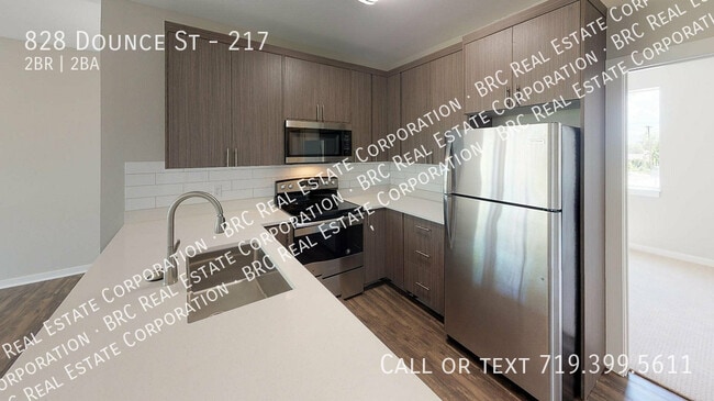 Building Photo - 828 Dounce St Unit 217