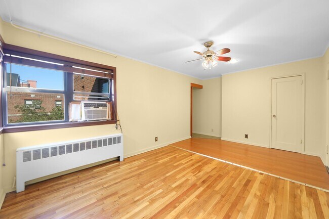 Photo - Hudson Terrace E7 -  1/Bdrm 1/Bath Unit #E7 - 1/Bed 1/Bath