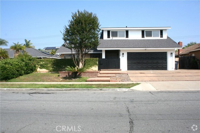 Building Photo - 23132 El Caballo St Rental