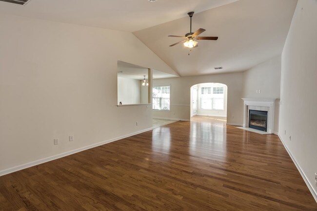 Photo - 1522 Langdon Village Dr