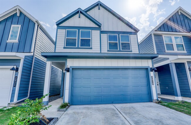 Photo - 2818 Lisburn Ter Ln