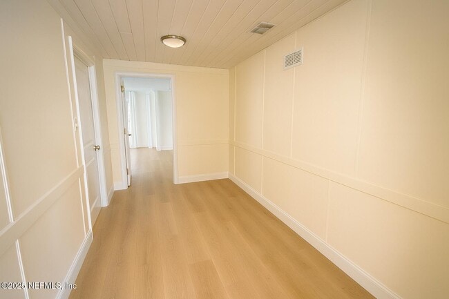 Photo - 9565 Carbondale Dr W