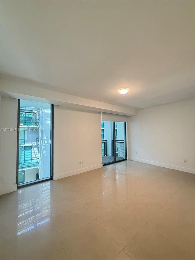 Photo - 6000 Collins Ave Unit 313