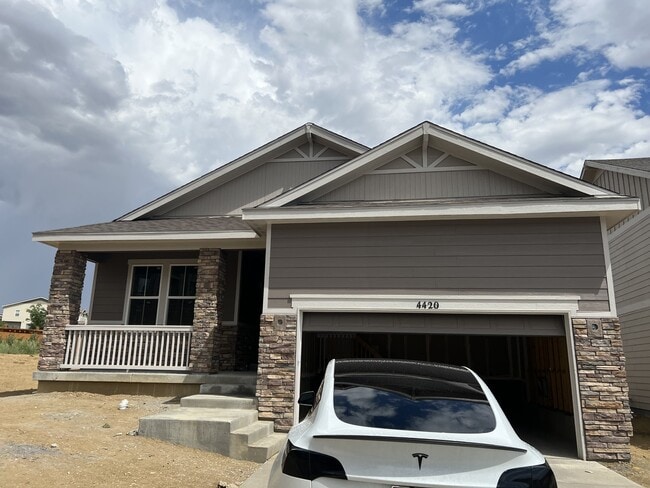 Building Photo - 4420 S Perth Ct