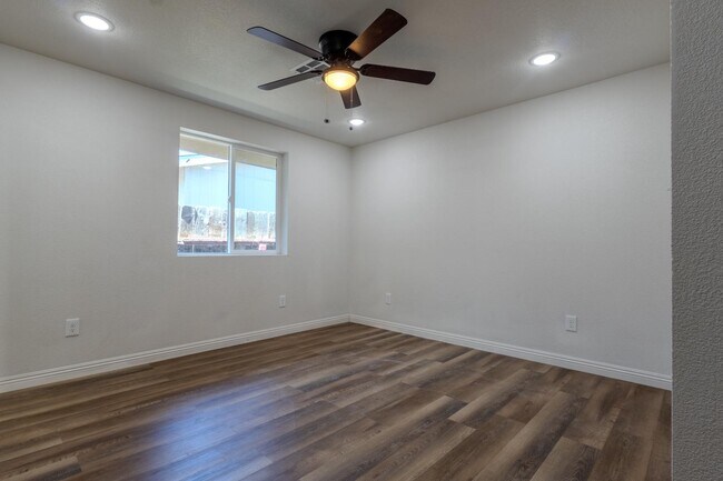 3232 Sanguinetti Ln