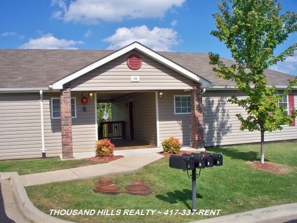 Photo - 3 Bedroom 2 Bath Apartment on the top floor in Branson, MO NEWLY RENOVATED